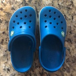 10-11 toddler crocks
